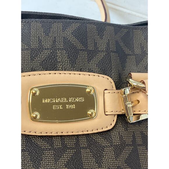 MCHAEL KORS, BROWN, TAN SIGNATURE PVC LETATHER SHOULDER BAG - Picture 7 of 16